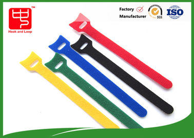 Materiais de nylon de rolo de gravatas de cabo de forma de T 150 * 12 mm