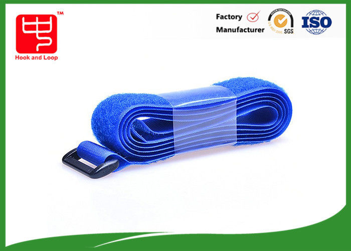 A bagagem azul de Velcro da cor prende com correias prendedores do gancho e do laço para a resistência térmica da tela
